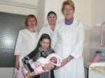 На Буковині мешкай найменша за зростом мама На Буковині мешкай найменша за зростом мама