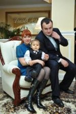 Шановні військовослужбовці, ветерани Збройних сил України! Прийміть сердечні вітання з професійним святом, - Олексій Каспрук Шановні військовослужбовці, ветерани Збройних сил України! Прийміть сердечні вітання з професійним святом, - Олексій Каспрук