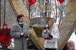 У Чернівцях в Центральному парку укладали тимчасові шлюби У Чернівцях в Центральному парку укладали тимчасові шлюби