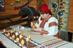 Гуцульське населення Буковини румунізують Гуцульське населення Буковини румунізують