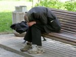 Колишній чернівецький вчитель жебракує та ночує у підвалах Колишній чернівецький вчитель жебракує та ночує у підвалах