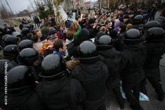 Віктор Янукович обирає силу Віктор Янукович обирає силу