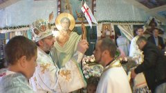 Митрополит Чернівецький і Буковинський Данило відправив службу Божу у Ошихлібах Митрополит Чернівецький і Буковинський Данило відправив службу Божу у Ошихлібах