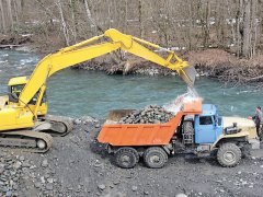На Буковині СБУ виявила порушення при видобутку гравійно-піщаної суміші на 4,2 млн. гривень На Буковині СБУ виявила порушення при видобутку гравійно-піщаної суміші на 4,2 млн. гривень