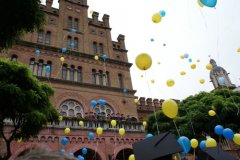 У Чернівцях вручили дипломи 800 випускникам-магістрам ЧНУ У Чернівцях вручили дипломи 800 випускникам-магістрам ЧНУ