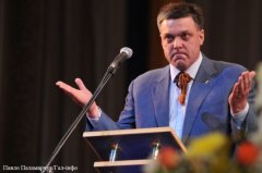 Безнадійні сподівання, або Як у Львові по черзі любили Україну. Безнадійні сподівання, або Як у Львові по черзі любили Україну.