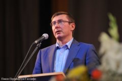 Безнадійні сподівання, або Як у Львові по черзі любили Україну. Безнадійні сподівання, або Як у Львові по черзі любили Україну.