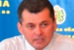 Чиновник з Буковини скоїв ДТП на Кармелюка Чиновник з Буковини скоїв ДТП на Кармелюка