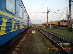 "Укрзалізниця" призупинила продаж проїзних документів на поїзд №118/117 Чернівці - Київ "Укрзалізниця" призупинила продаж проїзних документів на поїзд №118/117 Чернівці - Київ