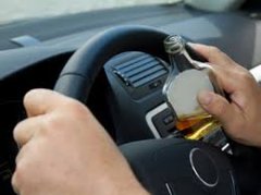 Штраф за п'яну їзду хочуть збільшити до $900 Штраф за п'яну їзду хочуть збільшити до $900