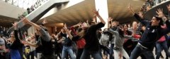 "Третя хвиля", або Теорія поколінь в українській політиці "Третя хвиля", або Теорія поколінь в українській політиці