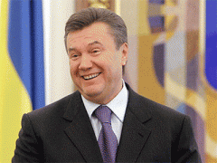 Аби покрити надвитрати на Януковича, гроші заберуть у лауреатів премії Шевченка та аспірантів Аби покрити надвитрати на Януковича, гроші заберуть у лауреатів премії Шевченка та аспірантів