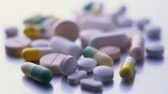 Замість медикаментів українців лікують препаратами для тварин? Замість медикаментів українців лікують препаратами для тварин?