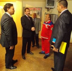 Папієв притримав гроші Фірташа на дах ЧНУ та театр Папієв притримав гроші Фірташа на дах ЧНУ та театр