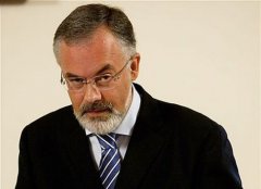 Ірина Фаріон: "Апогей освітянської темряви" Ірина Фаріон: "Апогей освітянської темряви"