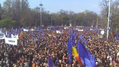 Паралельно з Чернівцями, проєвропейський мітинг під егідою влади провели і в Кишиневі Паралельно з Чернівцями, проєвропейський мітинг під егідою влади провели і в Кишиневі