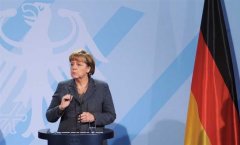 Меркель хоче особисто поговорити з Януковичем у Вільнюсі Меркель хоче особисто поговорити з Януковичем у Вільнюсі