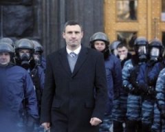 Нічний план влади провалився - Кличко Нічний план влади провалився - Кличко
