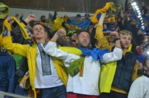 Білоруська міліція затримала сотню українців після матчу Білоруська міліція затримала сотню українців після матчу