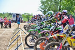 Юні буковинські спортсмени вибороли перемогу на Кубку України з мотокросу Юні буковинські спортсмени вибороли перемогу на Кубку України з мотокросу