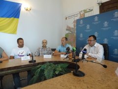 Як буковинець Карп переміг китайця Як буковинець Карп переміг китайця