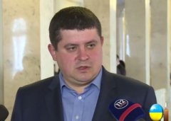 Не ліпіть з лайна кулю, - нардеп Бурбак про повернення Білика Не ліпіть з лайна кулю, - нардеп Бурбак про повернення Білика