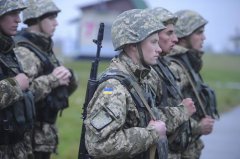 Порошенко підписав указ про демобілізацію військових шостої хвилі Порошенко підписав указ про демобілізацію військових шостої хвилі