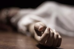 На Буковині загинув військовий. Біля тіла знайшли пістолет На Буковині загинув військовий. Біля тіла знайшли пістолет