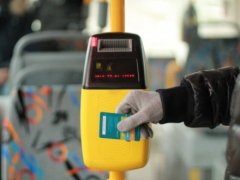Рада дозволила впровадити електронний квиток у транспорті Рада дозволила впровадити електронний квиток у транспорті