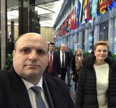 Чернівецькі очільники снідають у Трампа. А якщо завтра війна… (фото) Чернівецькі очільники снідають у Трампа. А якщо завтра війна… (фото)
