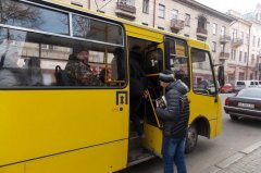 З 9 чернівецькими перевізниками за саботаж дочасно розірвуть угоду З 9 чернівецькими перевізниками за саботаж дочасно розірвуть угоду