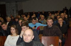 У Чернівцях піднімуть тарифи на проїзд у тролейбусах до 3 гривень, маршрутках - 4 гривні У Чернівцях піднімуть тарифи на проїзд у тролейбусах до 3 гривень, маршрутках - 4 гривні