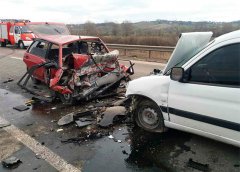 На Буковині в ДТП загинуло двоє людей На Буковині в ДТП загинуло двоє людей