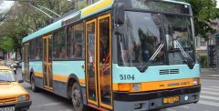 Мер запевняє, що Чернівці все-таки отримають 100 б/в тролейбусів з Румунії Мер запевняє, що Чернівці все-таки отримають 100 б/в тролейбусів з Румунії