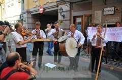 На виборах у буковинських Карпатах Мунтян і його партія потерпіли поразку На виборах у буковинських Карпатах Мунтян і його партія потерпіли поразку