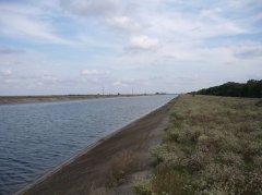 Крим відрізали дамбою. Водна блокада півострова Крим відрізали дамбою. Водна блокада півострова