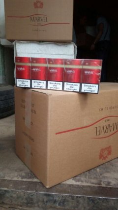Вантажівку запаковану сигаретами затримали прикордонники Чернівецького загону Вантажівку запаковану сигаретами затримали прикордонники Чернівецького загону