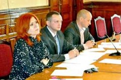 У Міжнародний День захисту дітей Малишевський скликає комісію для обговорення ситуації з покинутим хлопчиком У Міжнародний День захисту дітей Малишевський скликає комісію для обговорення ситуації з покинутим хлопчиком