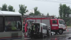 Рятувальники деблокували з авто чоловіка, що постраждав внаслідок ДТП Рятувальники деблокували з авто чоловіка, що постраждав внаслідок ДТП