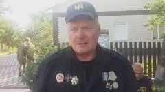 Вони себе зганьбили: Екс-комбат "Донбасу" Виногродський відрікся від Нацгвардії і прилюдно викинув, колись вручену Аваковим нагороду Вони себе зганьбили: Екс-комбат "Донбасу" Виногродський відрікся від Нацгвардії і прилюдно викинув, колись вручену Аваковим нагороду
