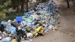На Буковині зупинили нелегальне завезення львівського сміття На Буковині зупинили нелегальне завезення львівського сміття