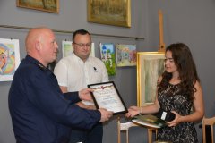 Одинадцятикласниця, котра врятувала 10-річну дитину на воді, отримала нагороду Одинадцятикласниця, котра врятувала 10-річну дитину на воді, отримала нагороду