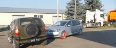 Прикордонники на Буковині затримали викрадений автомобіль та сигарети Прикордонники на Буковині затримали викрадений автомобіль та сигарети