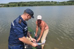 Мати та дядько загинули, рятуючи хлопчика Мати та дядько загинули, рятуючи хлопчика