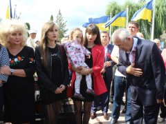 ОЛЕКСАНДР ФИЩУК ВШАНУВАВ ПАМ'ЯТЬ ГЕРОЇВ НЕБЕСНОЇ СОТНІ ТА АНТИТЕРОРИСТИЧНОЇ ОПЕРАЦІЇ. ОЛЕКСАНДР ФИЩУК ВШАНУВАВ ПАМ'ЯТЬ ГЕРОЇВ НЕБЕСНОЇ СОТНІ ТА АНТИТЕРОРИСТИЧНОЇ ОПЕРАЦІЇ.