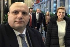 Як на весіллі секретаря Чернівцям обирали Як на весіллі секретаря Чернівцям обирали