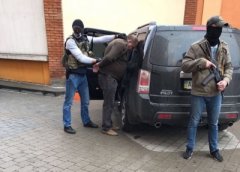 На хабарі розміром 1 млн грн затримали начальника однієї з податкових інспекцій Буковини На хабарі розміром 1 млн грн затримали начальника однієї з податкових інспекцій Буковини