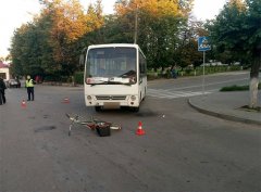 Тиждень на Буковині закінчився 3 дорожньо-транспортними пригодами Тиждень на Буковині закінчився 3 дорожньо-транспортними пригодами