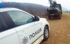 На Сторожинеччині зловмисники вивозили ліс за підробленими документами На Сторожинеччині зловмисники вивозили ліс за підробленими документами