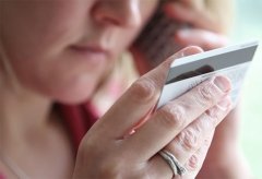 Використовуючи старі схеми, шахраї знаходять нових жертв Використовуючи старі схеми, шахраї знаходять нових жертв